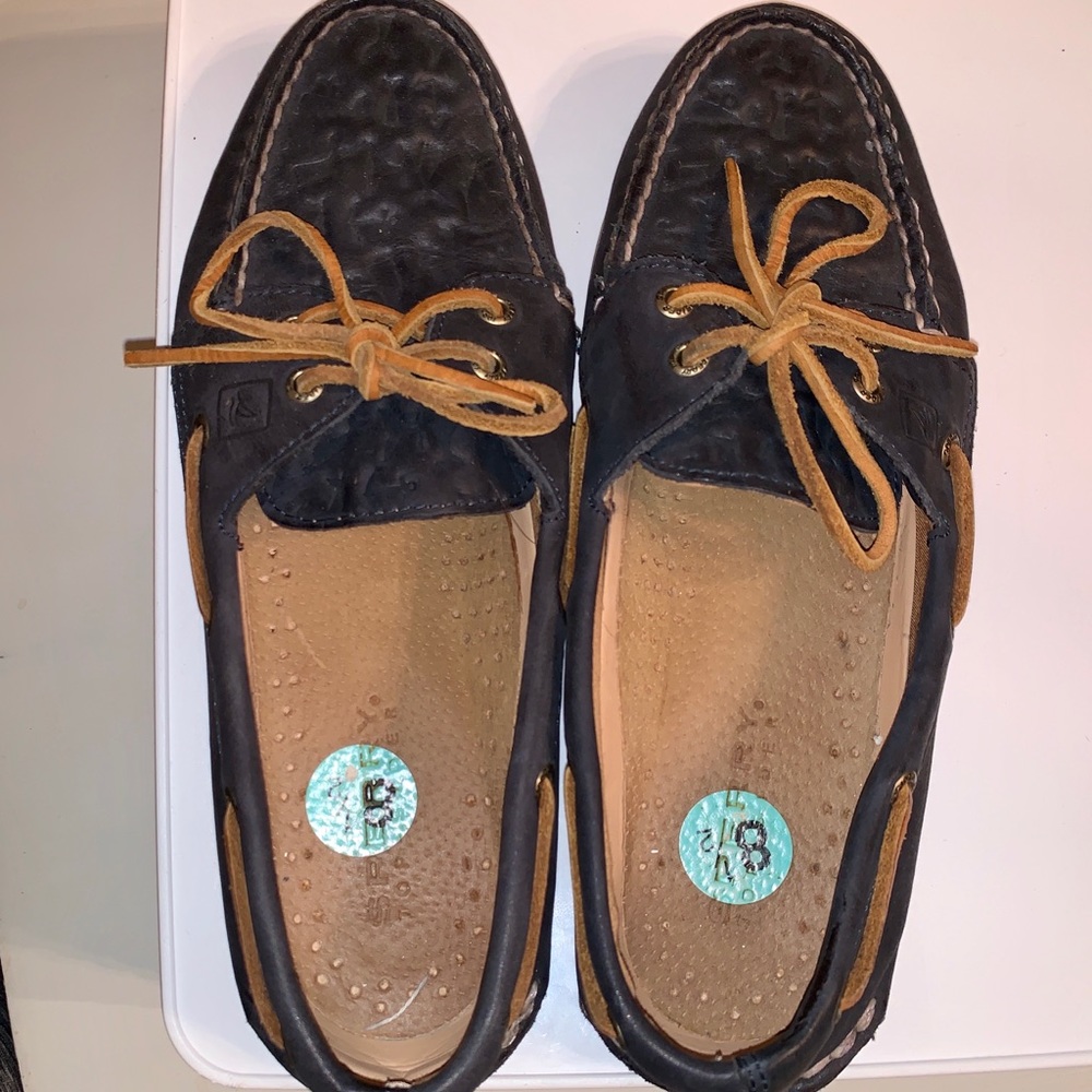 SPERRY TOPSIDER Womens Size 8.5 navy leather boat